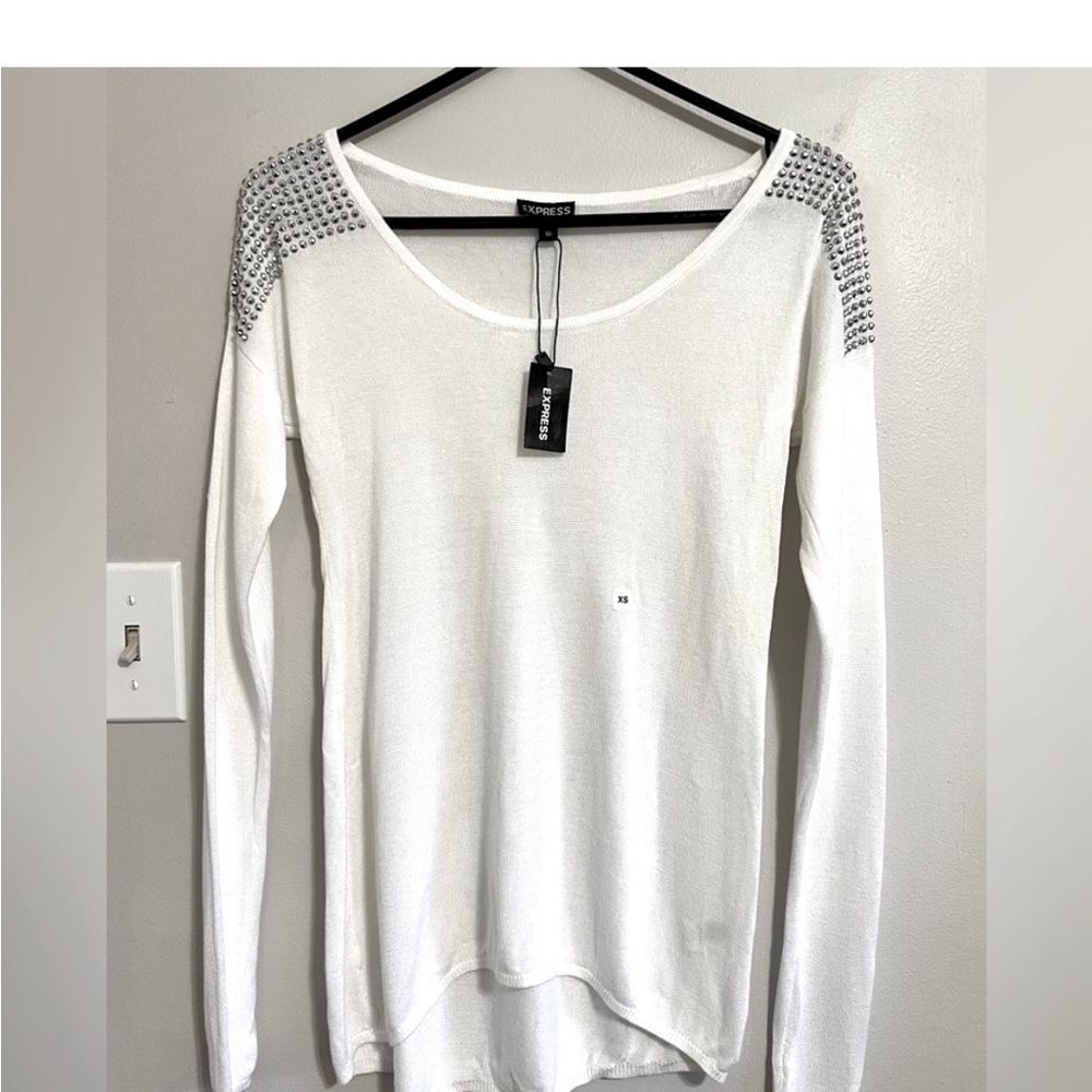 Express sweater bundle - HOLD